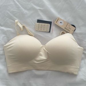 2 for sale 1 NWT Truekind® Supportive Comfort Wireless Shaping Bra L & 1 worn